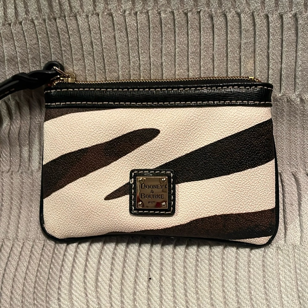 Dooney & Bourke coin purse